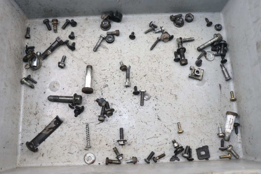 photo de BOLSA DE TORNILLERÍA TORNILLO YAMAHA BW'S 50 (2004 - 2017)