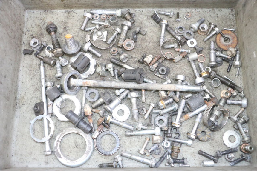 photo de BOLSA DE TORNILLERÍA TORNILLO HONDA CBF 500 (2004 - 2007)