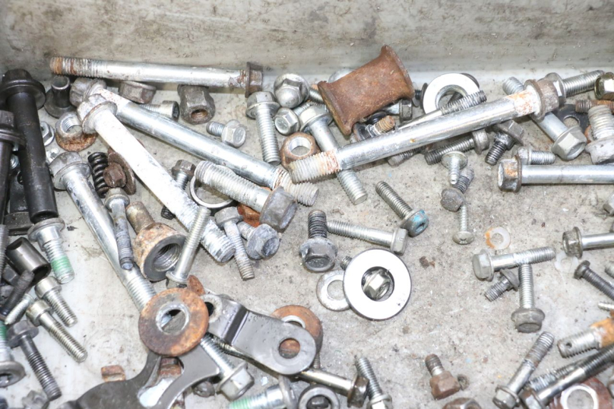 photo de TORNILLOS HONDA CBF 125 (2009 - 2015)