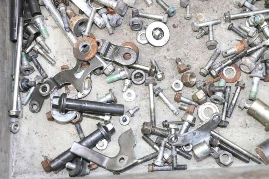 photo de TORNILLOS HONDA CBF 125 (2009 - 2015)