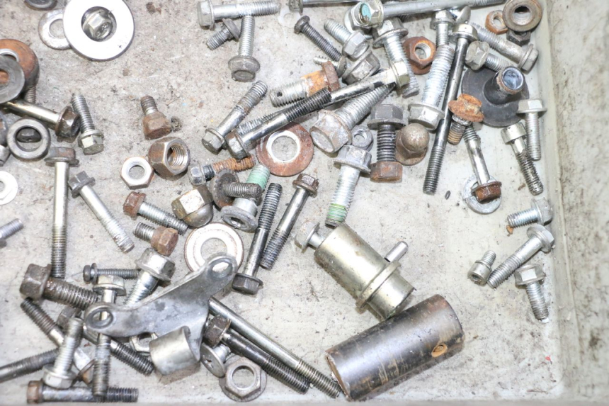 photo de TORNILLOS HONDA CBF 125 (2009 - 2015)