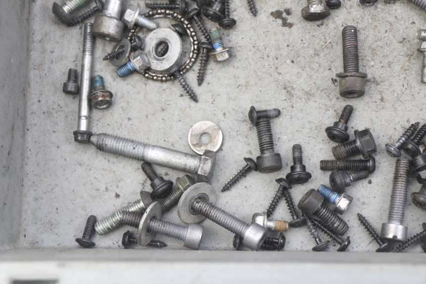 photo de BOLSA DE TORNILLERÍA TORNILLO PEUGEOT CITYSTAR 50 (2013 - 2017)