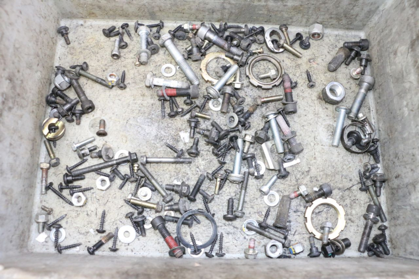 photo de BOLSA DE TORNILLERÍA TORNILLO PEUGEOT CITYSTAR 50 (2013 - 2017)