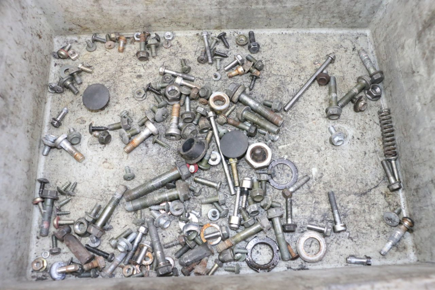 photo de BOLSA DE TORNILLERÍA TORNILLO SYM CROX 4T 50 (2016 - 2023)