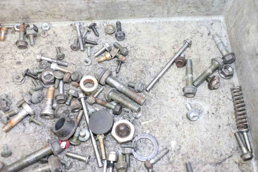 photo de BOLSA DE TORNILLERÍA TORNILLO SYM CROX 4T 50 (2016 - 2023)