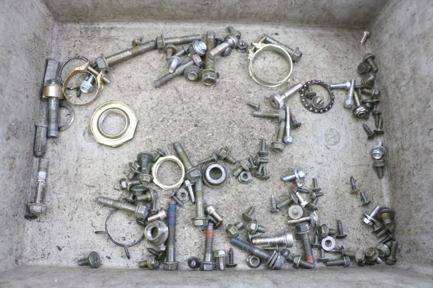 photo de BOLSA DE TORNILLERÍA TORNILLO SYM CROX 4T 50 (2016 - 2023) - Vista principal