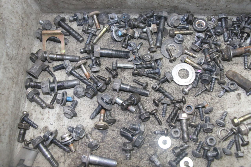 photo de BOLSA DE TORNILLERÍA TORNILLO YAMAHA CYGNUS X INJECTION 125 (2007 - 2013)