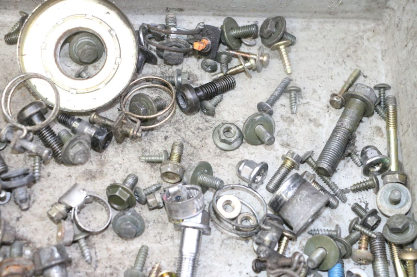 photo de BOLSA DE TORNILLERÍA TORNILLO KYMCO DINK STREET 125 (2009 - 2014)