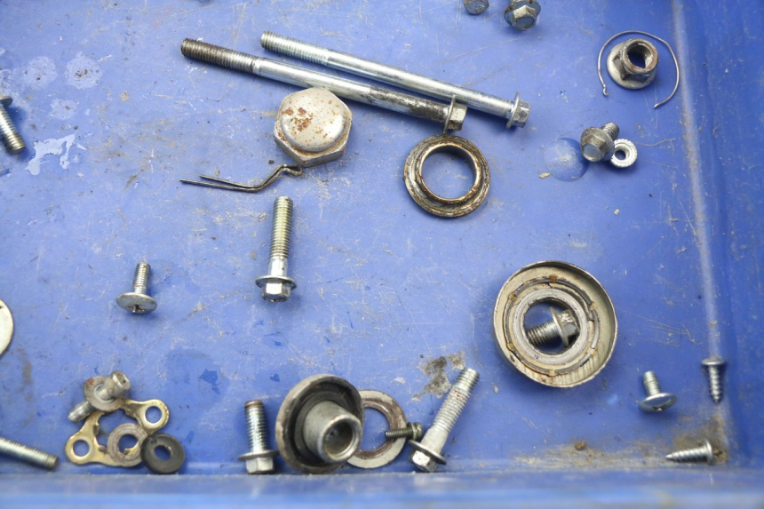 photo de TORNILLOS LONCIN DIRT BIKE 125