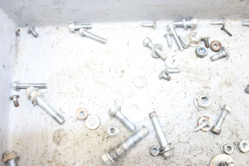 photo de BOLSA DE TORNILLERÍA TORNILLO CCR DIRT BIKE 125