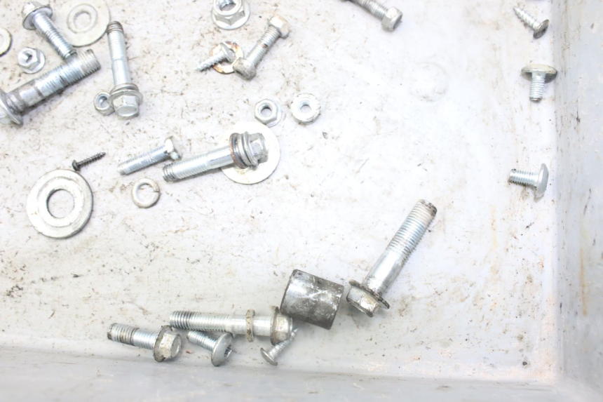 photo de BOLSA DE TORNILLERÍA TORNILLO CCR DIRT BIKE 125