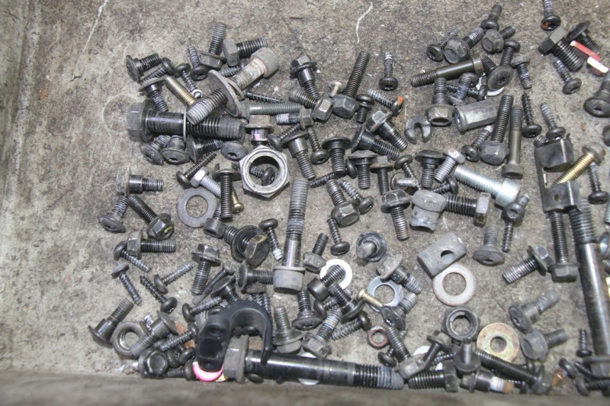 photo de BOLSA DE TORNILLERÍA TORNILLO PEUGEOT DJANGO 4T 50 (2014 - 2019) - Detalle de la pieza