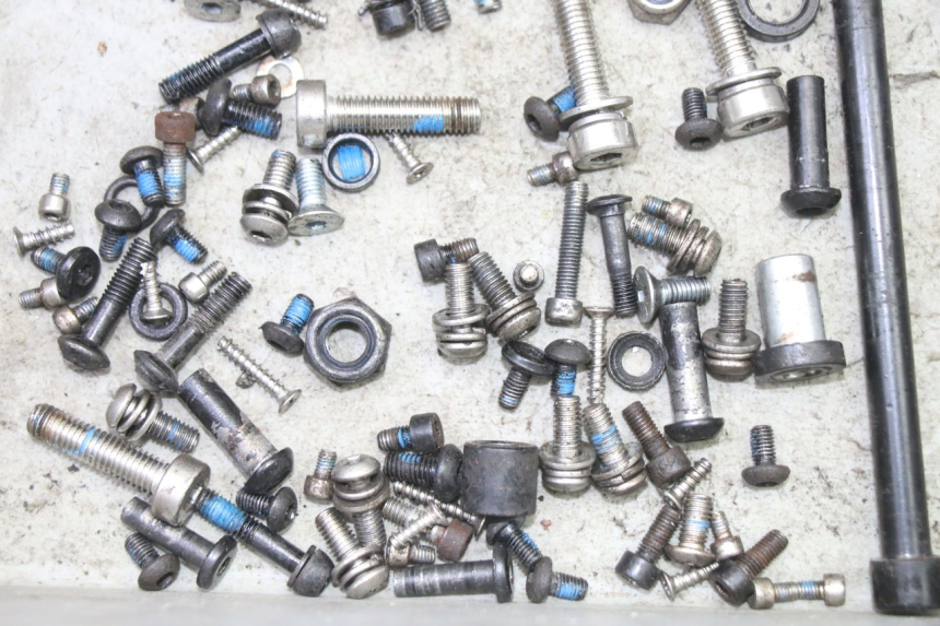 photo de TORNILLOS URBANGLIDE E-CROSS PRO 1