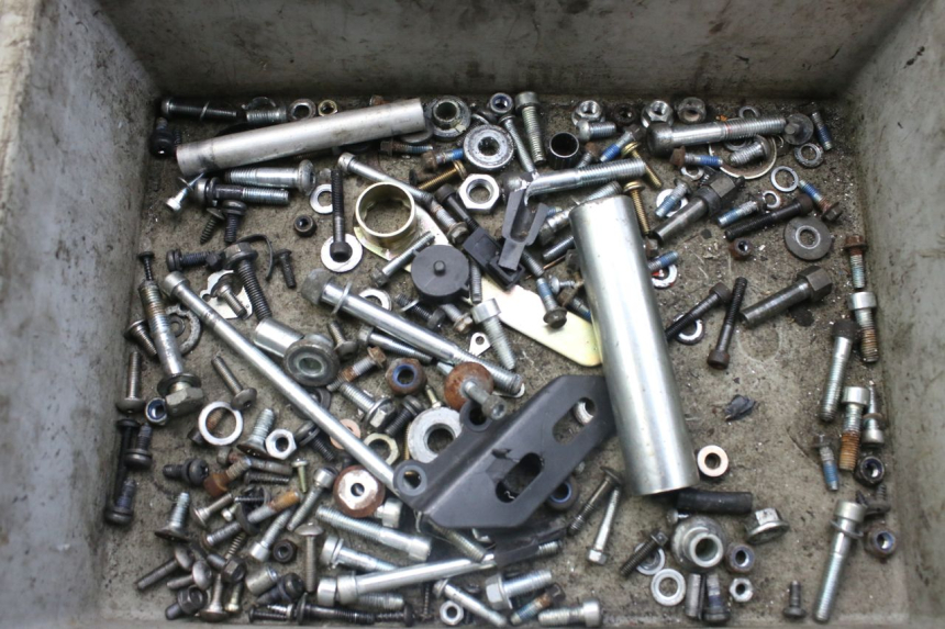 photo de BOLSA DE TORNILLERÍA TORNILLO WAYSCRAL E-SPEED 1 (2022 - 2024)
