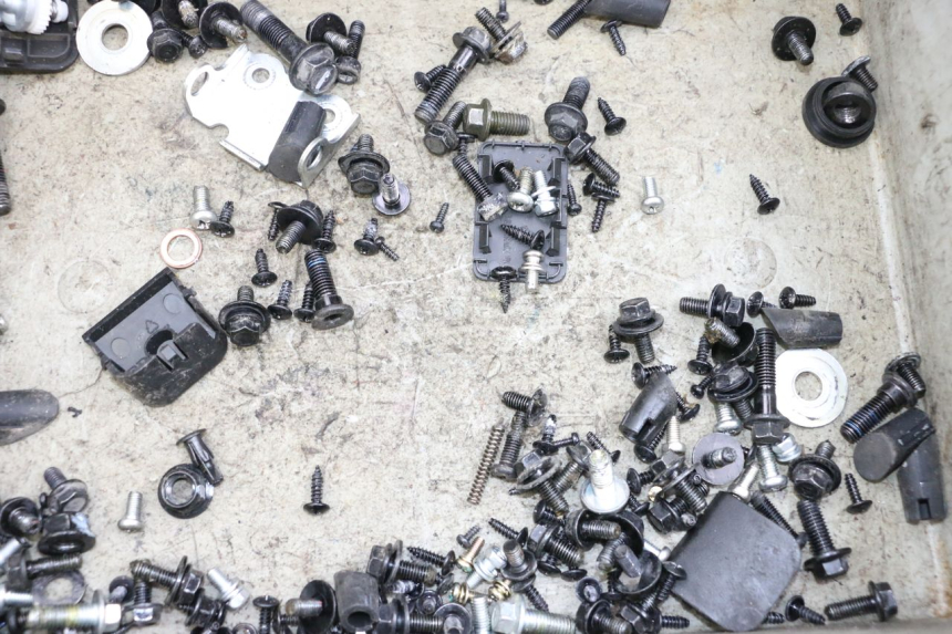 photo de TORNILLOS SEGWAY NINEBOT E125S 1 (2022 - 2026) - Detalle de la pieza