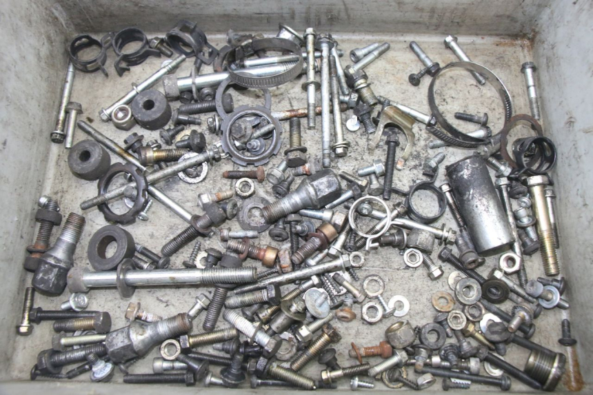 photo de TORNILLOS PEUGEOT ELYSEO 125 (1999 - 2004)
