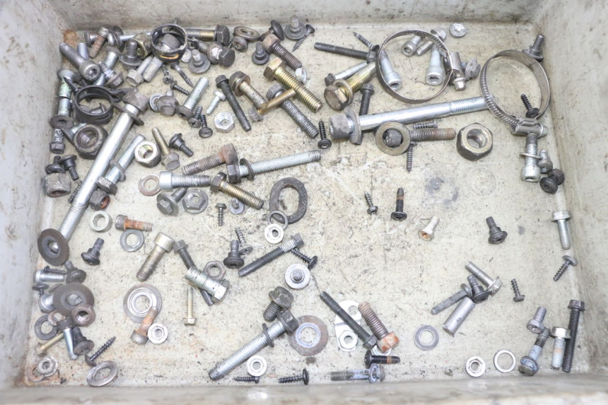 photo de TORNILLOS PEUGEOT ELYSTAR 125 (2002 - 2007)