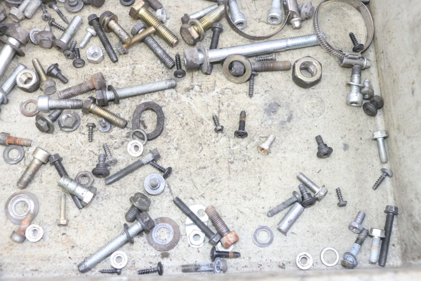 photo de TORNILLOS PEUGEOT ELYSTAR 125 (2002 - 2007)