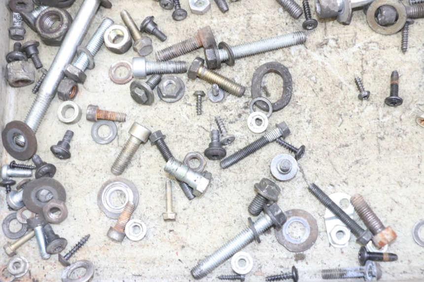 photo de TORNILLOS PEUGEOT ELYSTAR 125 (2002 - 2007)