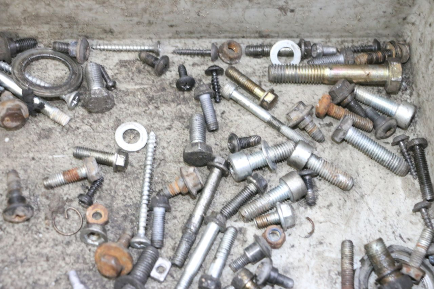 photo de BOLSA DE TORNILLERÍA TORNILLO PEUGEOT ELYSTAR 50 (2002 - 2014)