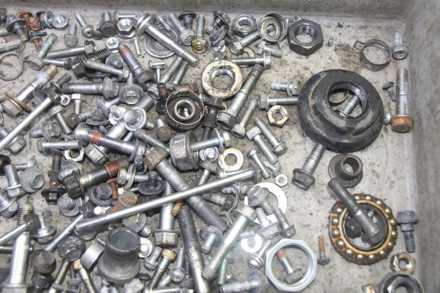 photo de BOLSA DE TORNILLERÍA TORNILLO HONDA FES S-WING SWING ABS 125 (2007 - 2015)