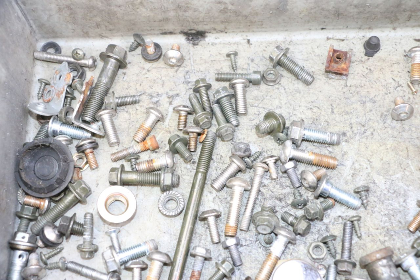 photo de TORNILLOS STAHO FH 50 (2018 - 2019)