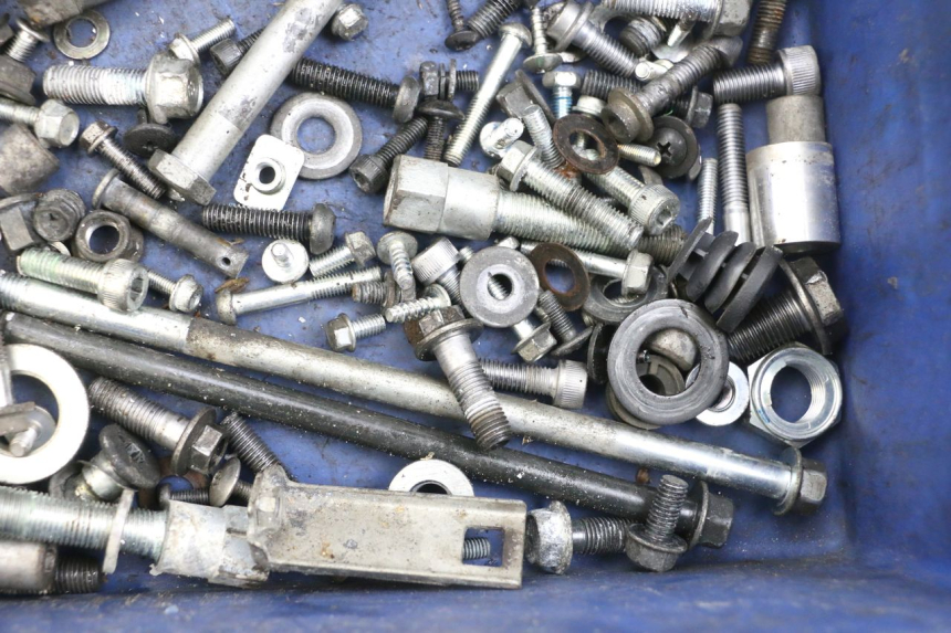 photo de BOLSA DE TORNILLERÍA TORNILLO YAMAHA FJR ABS 1300 (2006 - 2012) - Primer plano técnico