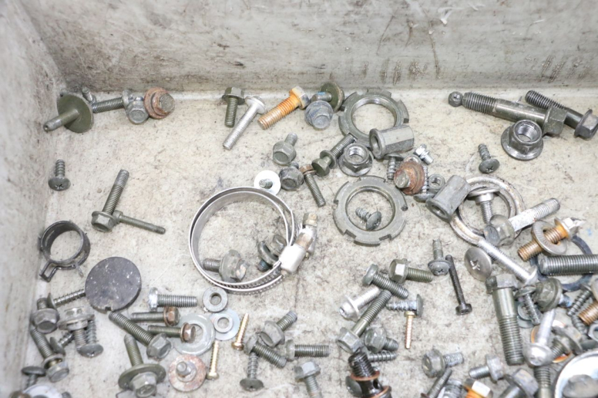 photo de TORNILLOS MBK FLAME X 125 (2007 - 2016) - Zoom estado de uso