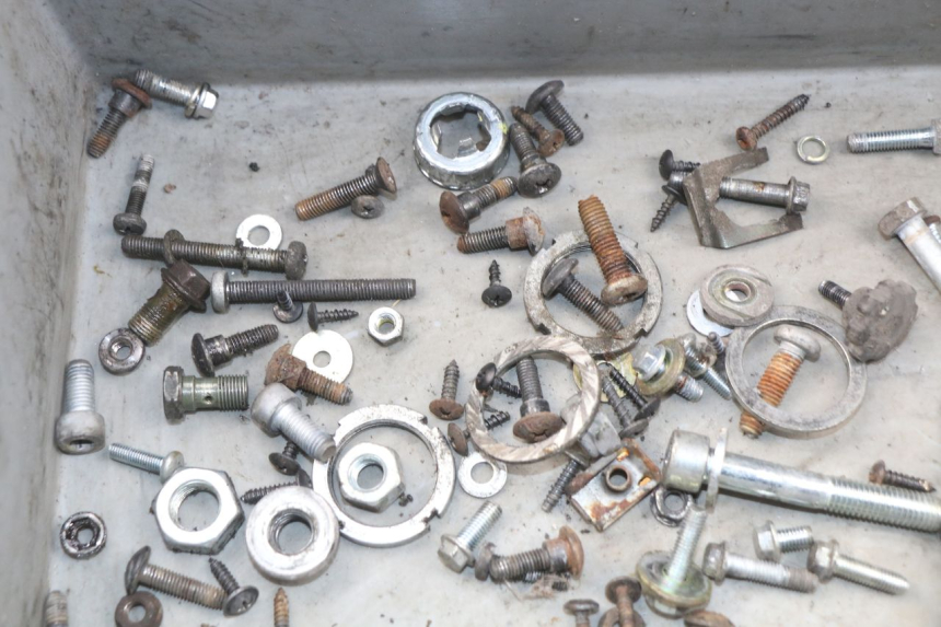 photo de BOLSA DE TORNILLERÍA TORNILLO PIAGGIO FLY 2T 50 (2004 - 2017)