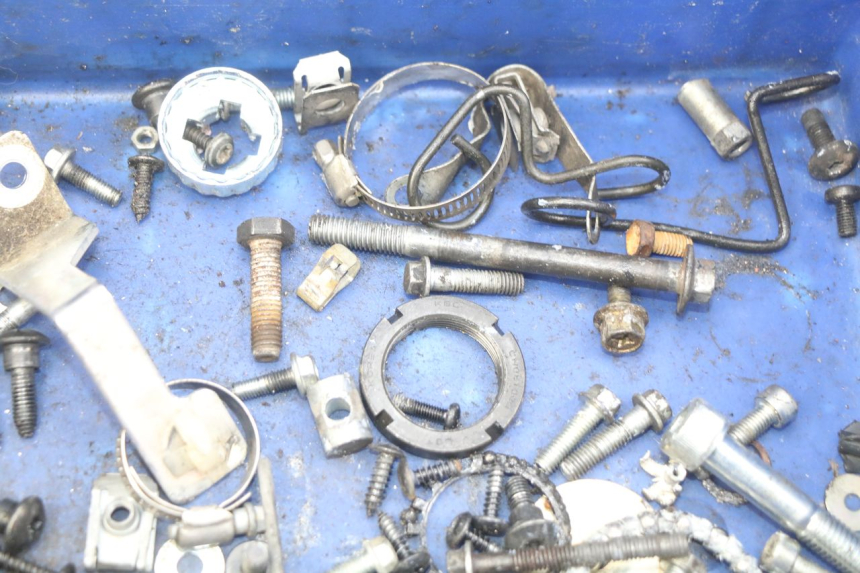 photo de BOLSA DE TORNILLERÍA TORNILLO PIAGGIO FLY 4T 50 (2013 - 2017)