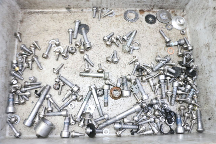 photo de TORNILLOS BMW G310 R 310 (2016 - 2020)