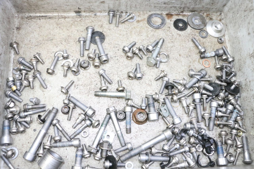 photo de TORNILLOS BMW G310 R 310 (2016 - 2020)
