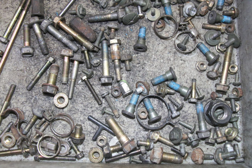 photo de TORNILLOS KYMCO GRAND DINK 125 (2008 - 2014)