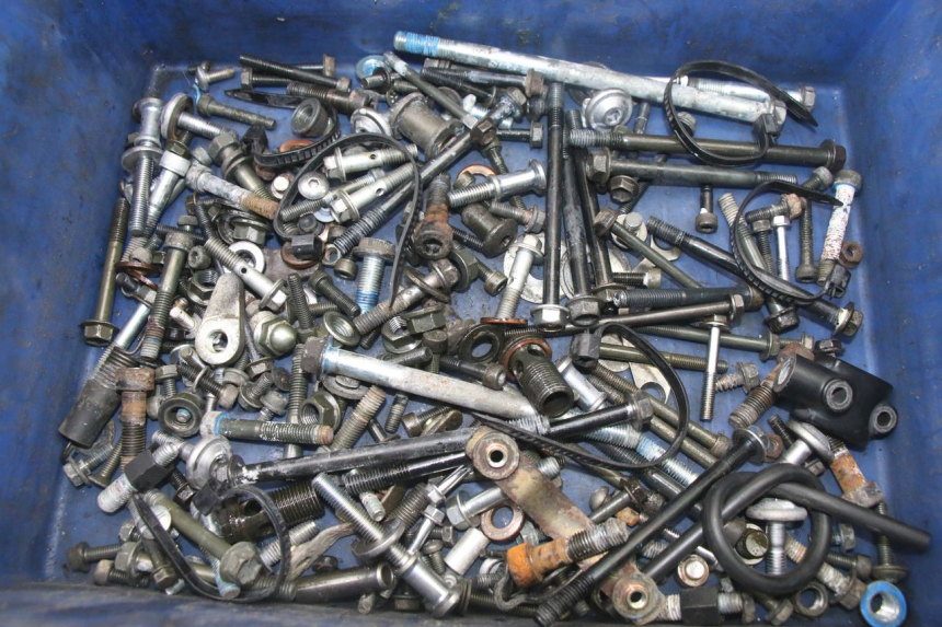 photo de TORNILLOS SUZUKI GSF S BANDIT 600 (2000 - 2004)