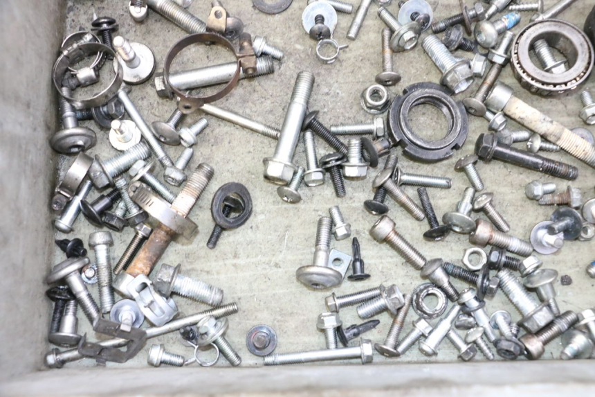 photo de TORNILLOS SUZUKI GSR 750 (2011 - 2017)
