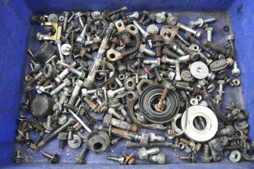 photo de TORNILLOS KAWASAKI GTR 1000 (1994 - 2004)