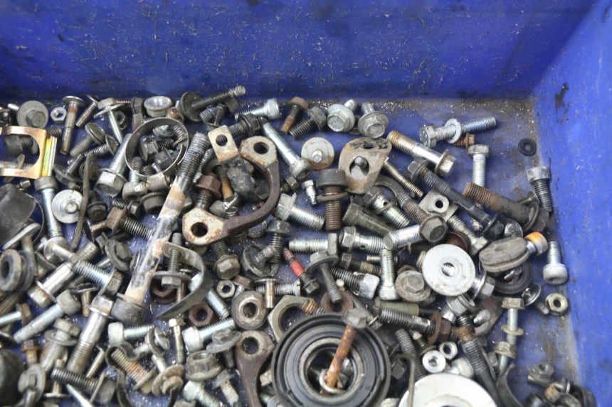 photo de TORNILLOS KAWASAKI GTR 1000 (1994 - 2004)