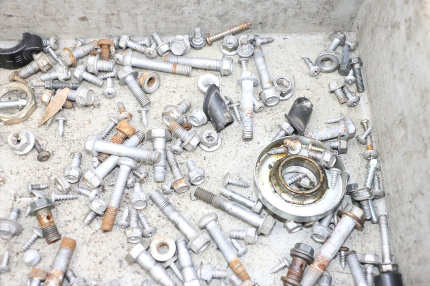 photo de TORNILLOS JM MOTORS GTS 125 (2015 - 2019) - Zoom estado de uso