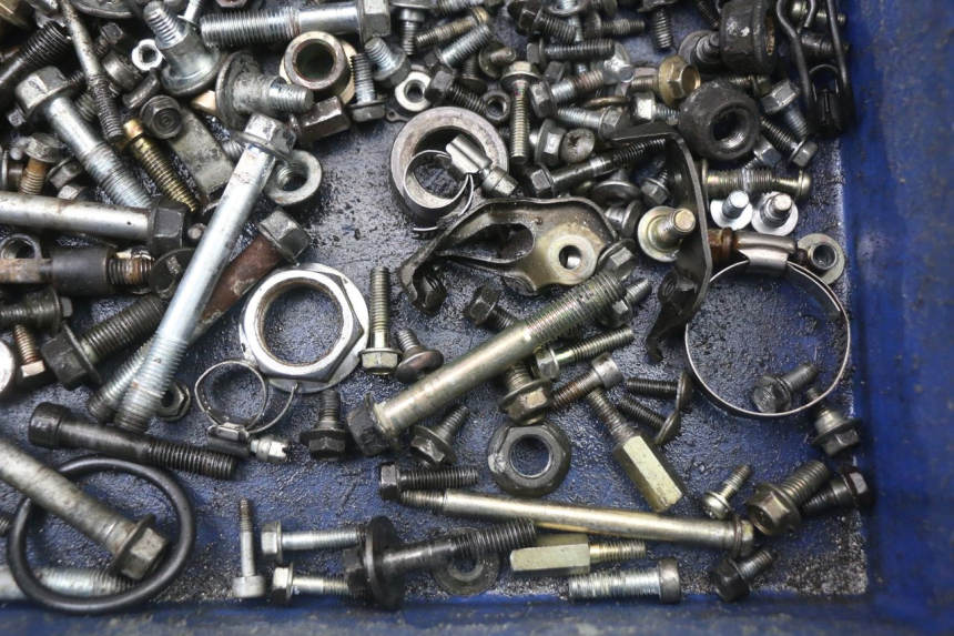 photo de TORNILLOS HONDA CBR F 1000 (1993 - 1996)