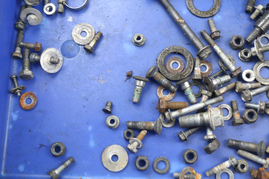 photo de TORNILLOS HONDA CR 125 (2000 - 2001)
