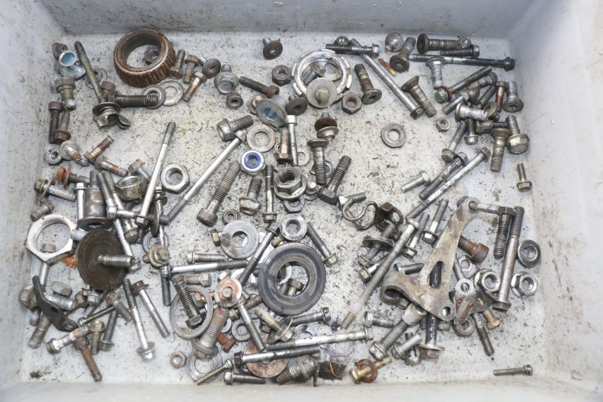 photo de TORNILLOS HONDA CRF CR-F 450 (2001 - 2005)