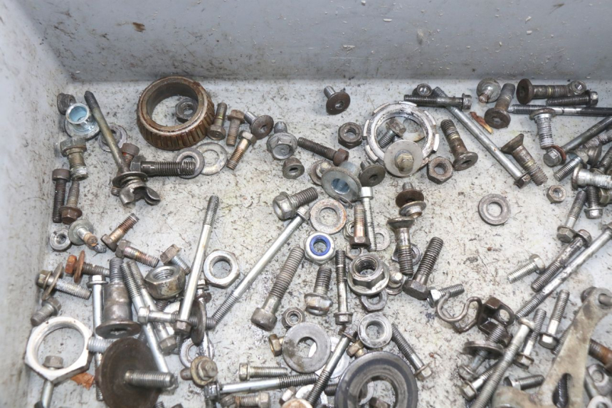 photo de TORNILLOS HONDA CRF CR-F 450 (2001 - 2005)