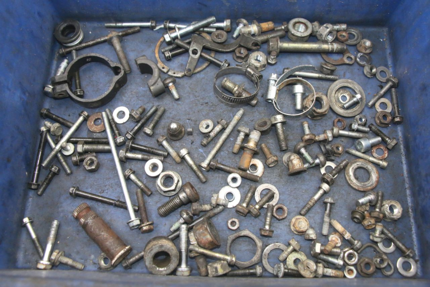 photo de TORNILLOS HONDA MTX TC02 125 (1987 - 1989)