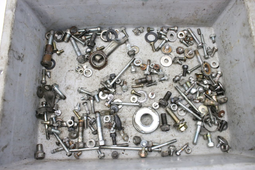 photo de BOLSA DE TORNILLERÍA TORNILLO SYM HUSKY 125 (1999 - 2005)