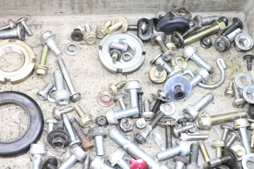 photo de TORNILLOS HYOSUNG GTR 125 (2006 - 2008)
