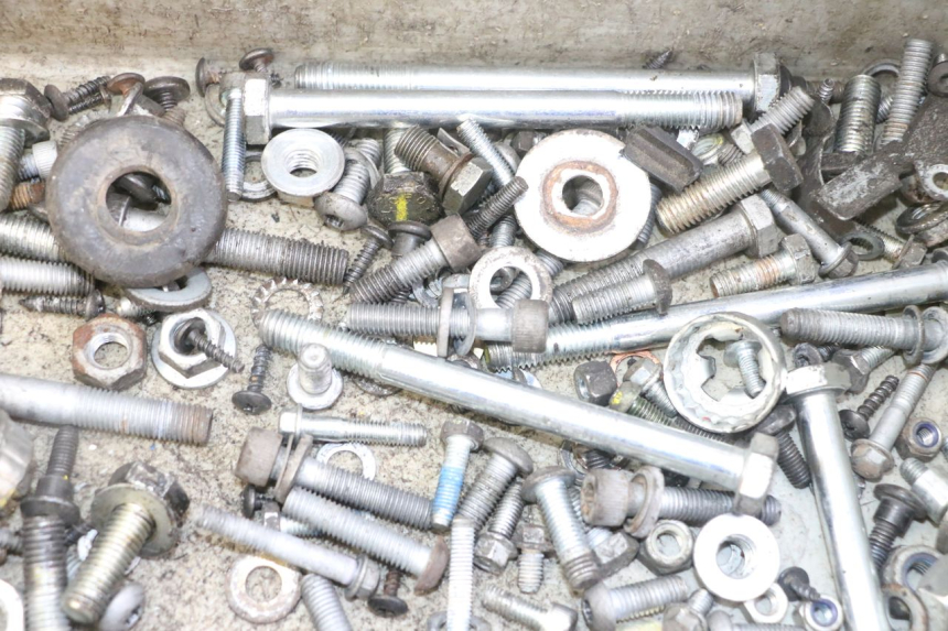 photo de TORNILLOS PIAGGIO IE MP3 YOURBAN 300 (2011 - 2016)