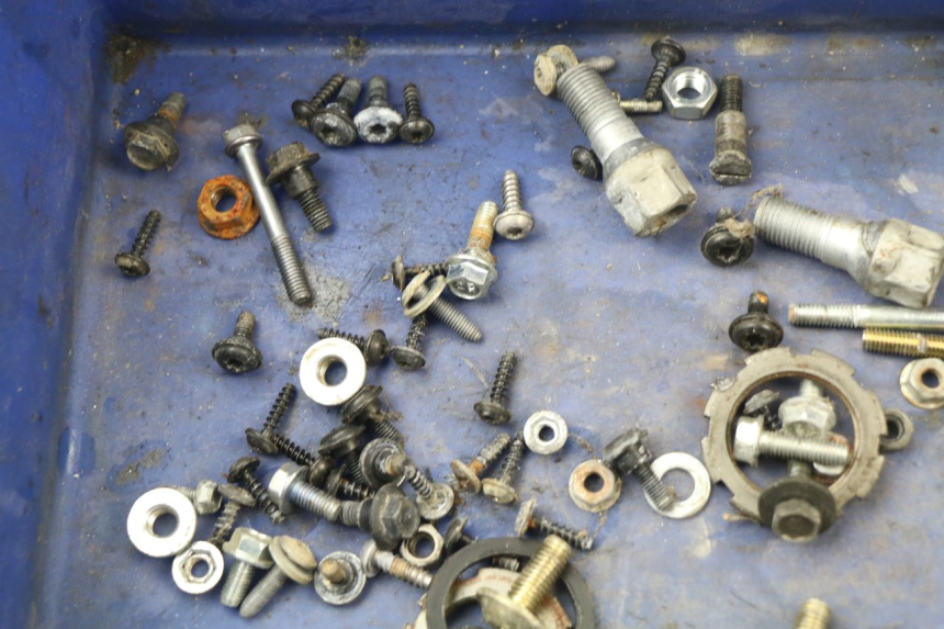 photo de TORNILLOS PEUGEOT JET FORCE CARBU 50 (2003 - 2016)