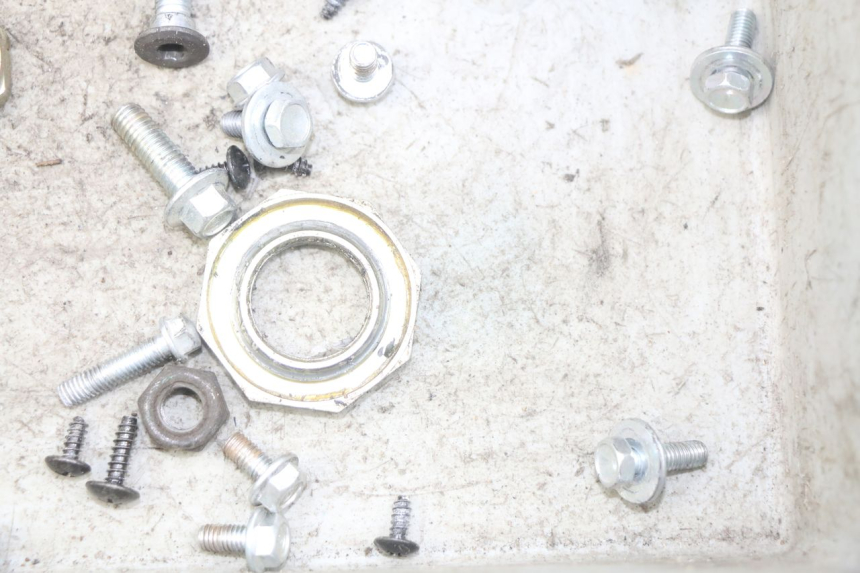 photo de BOLSA DE TORNILLERÍA TORNILLO JM MOTORS GT LINE 4T 50 (2021 - 2023)