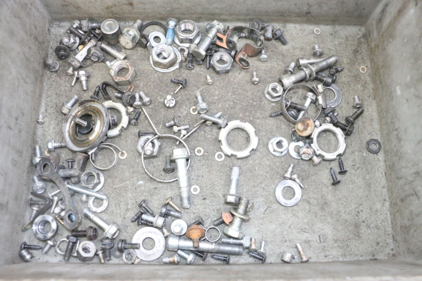 photo de TORNILLOS YAMAHA JOG R 50 (2004 - 2014)