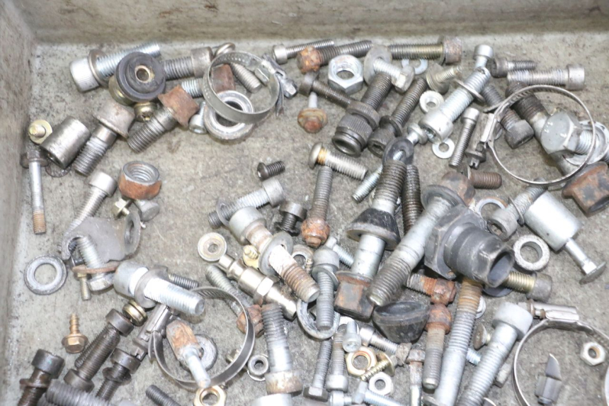 photo de TORNILLOS BMW K 75 RT 750 (1989 - 1997)